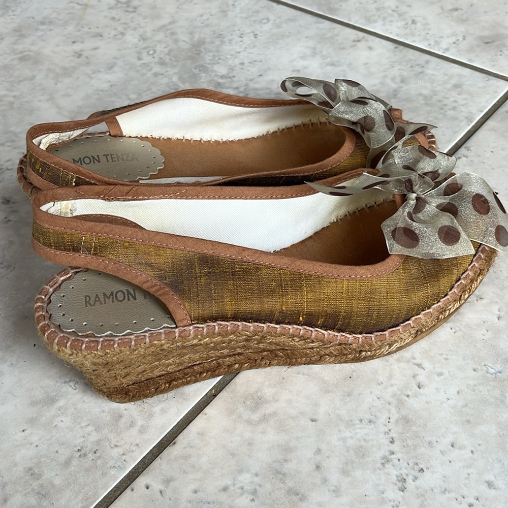 RAMON TENZA shoes - size 9